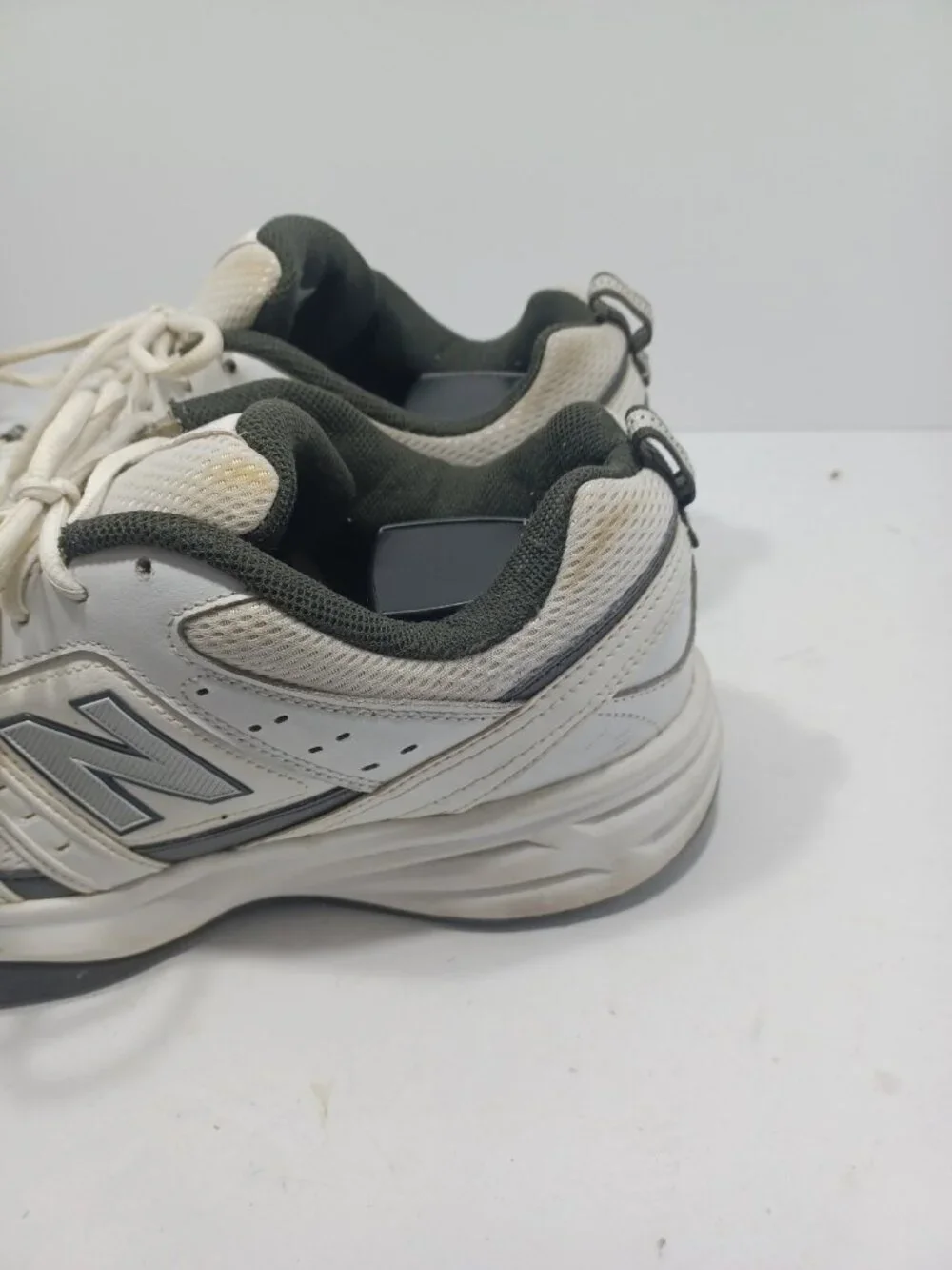 New Balance Mens 409 White Casual Shoes Sneakers Size 12 % Dad Shoes